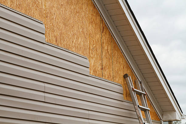 Professional Siding technician working in Gibson Island, MD